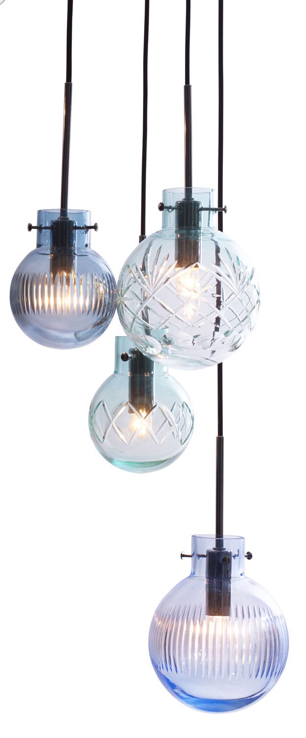 krystallkule taklampe fra 4900 kr hadeland glassverk